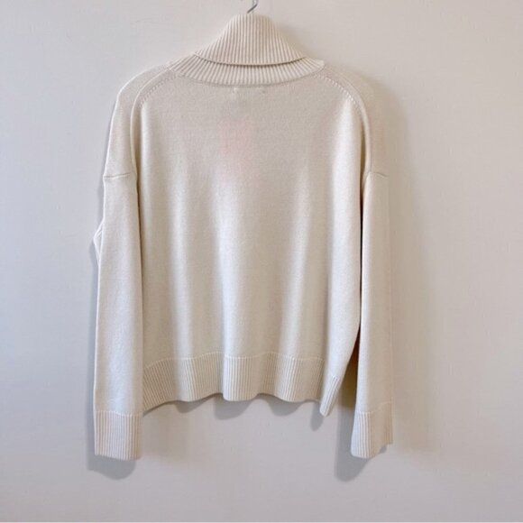 🎥 Guilty Party TV Show CO Essential Wool and Cashmere Blend Turtleneck Sweater - Picture 2 of 6